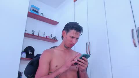 Snapshot of jonryder_ chatting on 12.18.25 Ryder Jon online show from 12.18.25