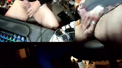 Snapshot of jontn_swift chatting on 11.23.25 Jonathon Swift online show from 11.23.25