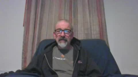 Snapshot of jony_five chatting on 02.27.25 Jon online show from 02.27.25