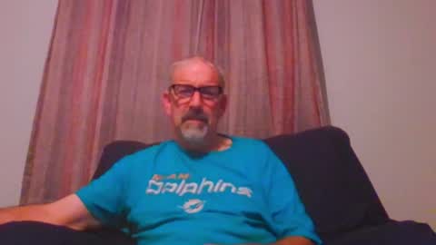 Snapshot of jony_five chatting on 09.12.25 Jon online show from 09.12.25