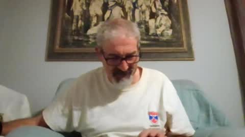 Snapshot of jony_five chatting on 12.20.25 Jon online show from 12.20.25