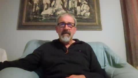 Snapshot of jony_five chatting on 01.08.26 Jon online show from 01.08.26