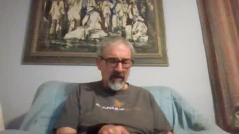 Snapshot of jony_five chatting on 01.09.26 Jon online show from 01.09.26