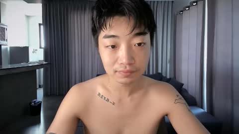 joon_kyu online show from 03.10.26