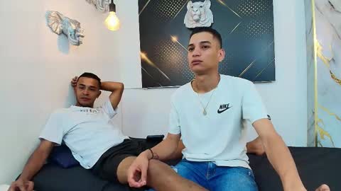 Snapshot of jordanandandrew chatting on 09.11.25 jordanandandrew online show from 09.11.25