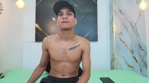 Snapshot of jordanandandrew chatting on 10.25.25 jordanandandrew online show from 10.25.25