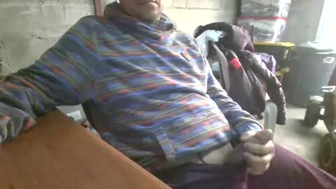 Snapshot of jorgefire0001 chatting on 12.17.25 jorgefire0001 online show from 12.17.25