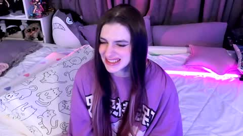 Snapshot of jorougumo chatting on 12.27.24 Rose online show from 12.27.24