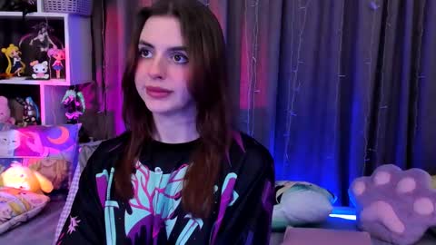 Snapshot of jorougumo chatting on 11.20.25 Rose online show from 11.20.25