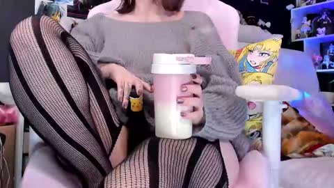 Snapshot of jorougumo chatting on 01.18.26 Rose online show from 01.18.26