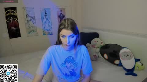 Snapshot of jorroger chatting on 11.23.25 Mila online show from 11.23.25