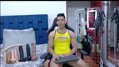 jose_rumbero91 online show from 05.04.26