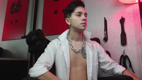 Snapshot of joseph__quinn chatting on 01.21.25 Master Joseph online show from 01.21.25