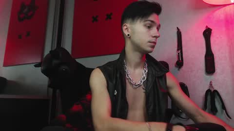 Snapshot of joseph__quinn chatting on 01.25.25 Master Joseph online show from 01.25.25