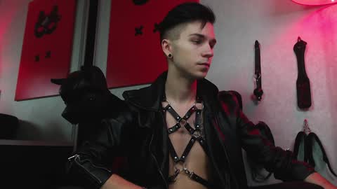 Snapshot of joseph__quinn chatting on 01.30.25 Master Joseph online show from 01.30.25