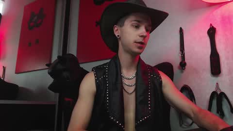 Snapshot of joseph__quinn chatting on 02.23.25 Master Joseph online show from 02.23.25