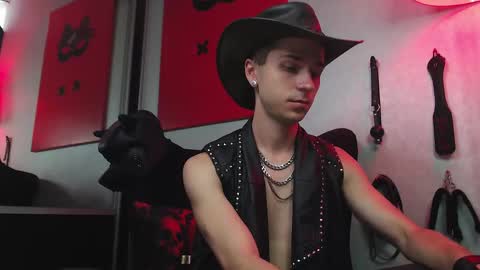 Snapshot of joseph__quinn chatting on 02.23.25 Master Joseph online show from 02.23.25