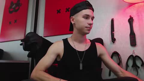 Snapshot of joseph__quinn chatting on 03.09.25 Master Joseph online show from 03.09.25