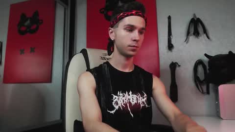 Snapshot of joseph__quinn chatting on 09.19.25 Master Joseph online show from 09.19.25