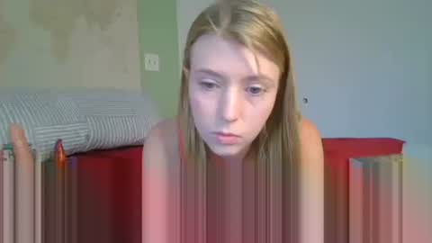 Josephine Luv online show from 02.06.25