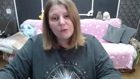 Snapshot of josiesun771 chatting on 11.23.25 josiesun771 online show from 11.23.25