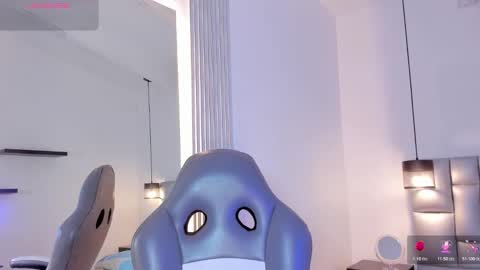 Snapshot of jossjordan chatting on 11.24.25 JOSS JORDAN online show from 11.24.25