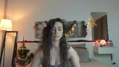 Snapshot of joycasidy chatting on 12.19.24 CassidyJoy online show from 12.19.24