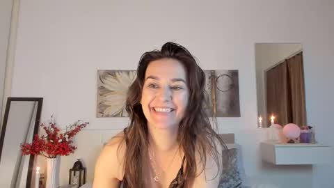 Snapshot of joycasidy chatting on 03.12.25 CassidyJoy online show from 03.12.25