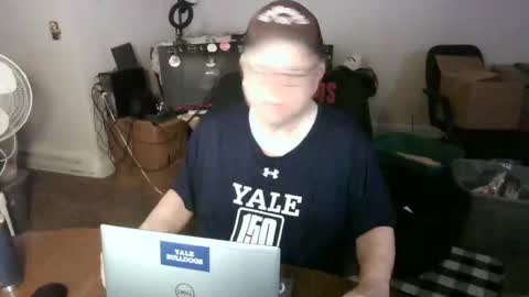 Snapshot of jpmel99 chatting on 05.14.26 jpmel99 online show from 05.14.26