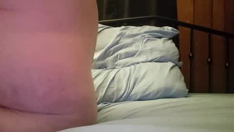 Snapshot of jscwbnncbhft chatting on 10.24.25 jscwbnncbhft online show from 10.24.25