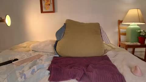 Jsmine  and sometimes Beaulooks online show from 02.17.26