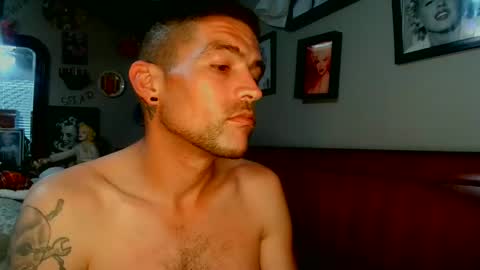 Snapshot of jstechgenius chatting on 10.23.25 EdgingAllDay2Cum online show from 10.23.25