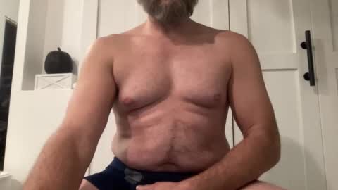 Snapshot of jstenjytheshow chatting on 11.18.25 Just Enjoy the Show online show from 11.18.25