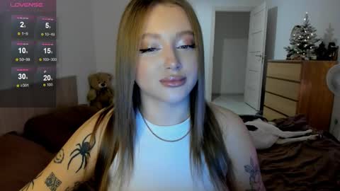 Julia and Julia online show from 01.07.25