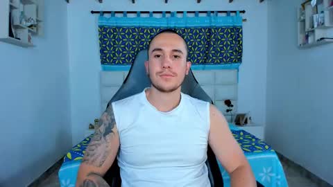 Juan online show from 02.04.25