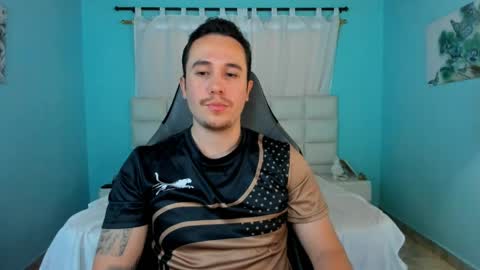 Snapshot of juan__jimenez chatting on 04.01.26 Juan online show from 04.01.26