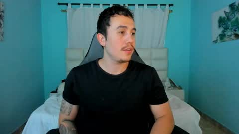 Snapshot of juan__jimenez chatting on 04.03.26 Juan online show from 04.03.26