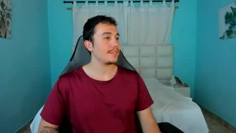 Snapshot of juan__jimenez chatting on 04.16.26 Juan online show from 04.16.26