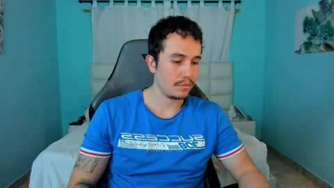 Snapshot of juan__jimenez chatting on 04.20.26 Juan online show from 04.20.26