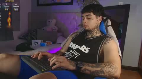 juan_alvarez18 online show from 04.02.26