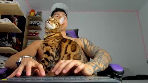 juan online show from 02.22.25