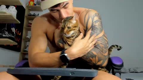 juan online show from 02.26.25