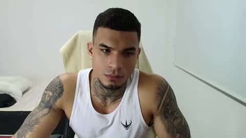 juan_gomez_1 online show from 09.17.25