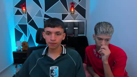 Snapshot of juan_nd_steven chatting on 05.13.26 JuanSteven online show from 05.13.26
