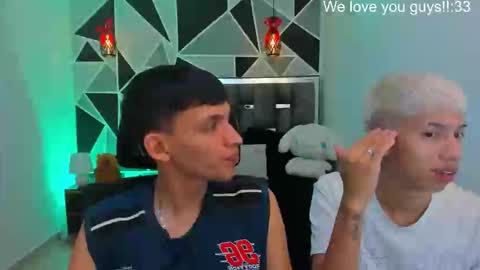 Snapshot of juan_nd_steven chatting on 06.11.26 JuanSteven online show from 06.11.26