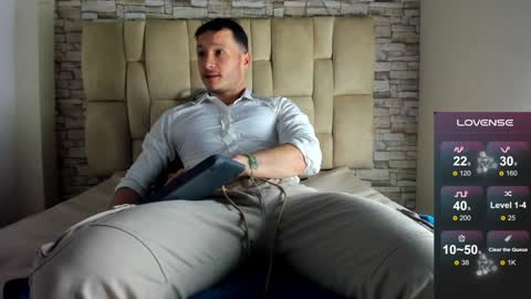 JUAN online show from 01.15.25