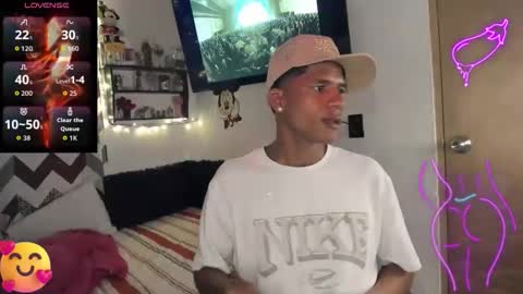 Snapshot of juanbigcock21cm chatting on 03.09.26 juan jose online show from 03.09.26