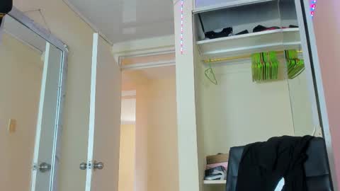 Juan Esteban online show from 09.14.25