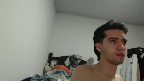 Snapshot of juanboytw chatting on 02.24.25 juanboytw online show from 02.24.25