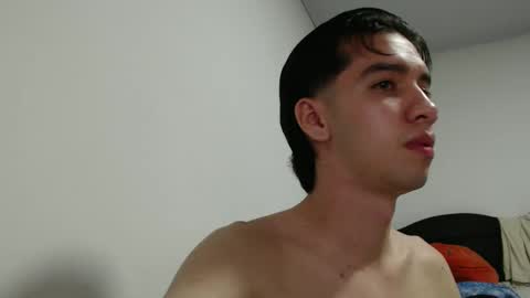 Snapshot of juanboytw chatting on 02.26.25 juanboytw online show from 02.26.25